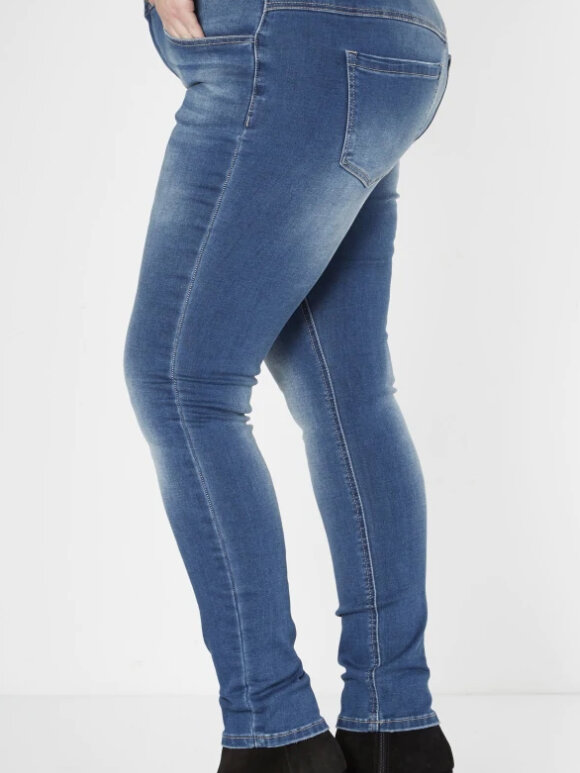 Zoey - camilla jeans